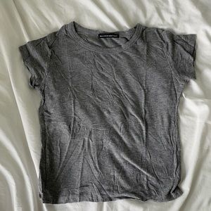 BRANDY MELVILLE CROP TOP